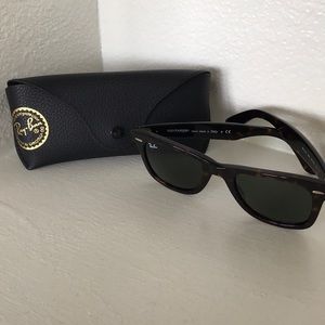 Ray-Ban Wayfarer